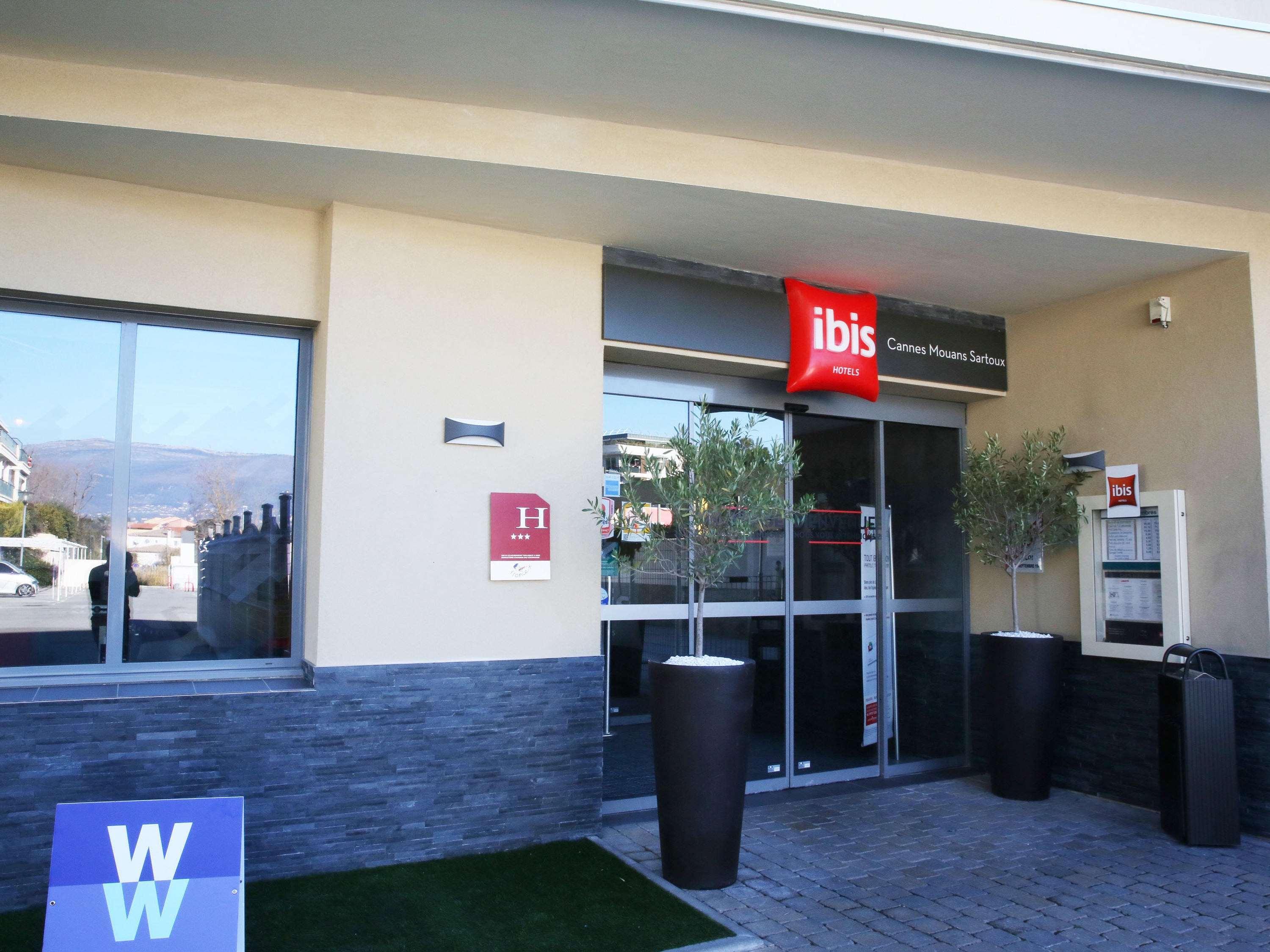 Ibis Cannes Mouans Sartoux Piscine Parking Gratuit Hotel Exterior photo